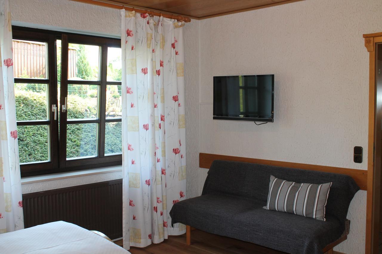 Belvedere Appart & Chalet - Ihr Zuhause Auf Zeit Am Edersee - Ihr Geschenk Die Gaestecard Grimmheimat فالديك المظهر الخارجي الصورة